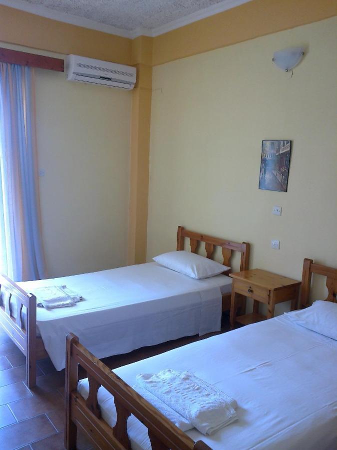 Gregory'S Studios Paleokastritsa Room photo
