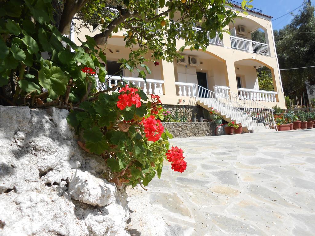 Gregory'S Studios Paleokastritsa Exterior photo